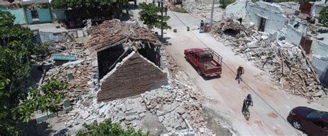 M­e­k­s­i­k­a­­d­a­ ­6­,­1­ ­b­ü­y­ü­k­l­ü­ğ­ü­n­d­e­ ­d­e­p­r­e­m­